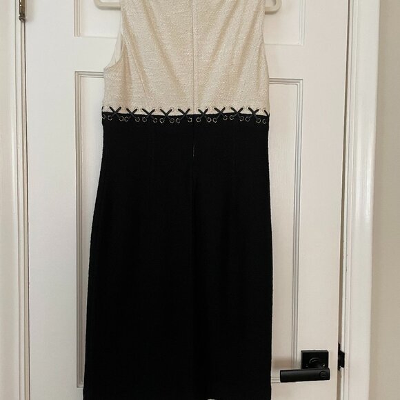 St John Frost/Caviar Dress Size 8 NWT - Picture 2 of 3